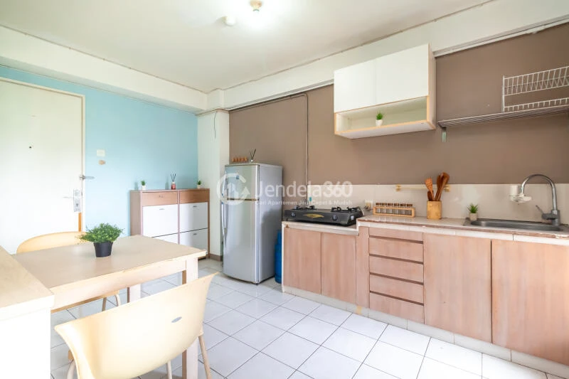 Kitchen Studio Kalibata City Apartment at Low Floor