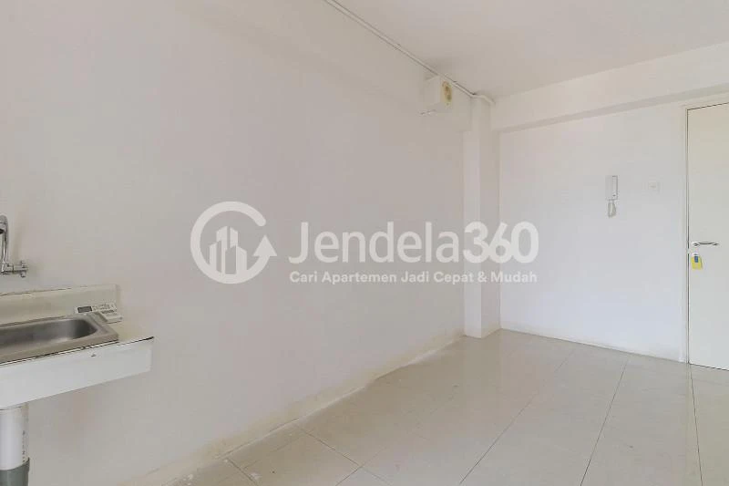Living Room Well Located 2BR Apartement at Bassura City 15 Mins to AEON JGC, Non Furnished