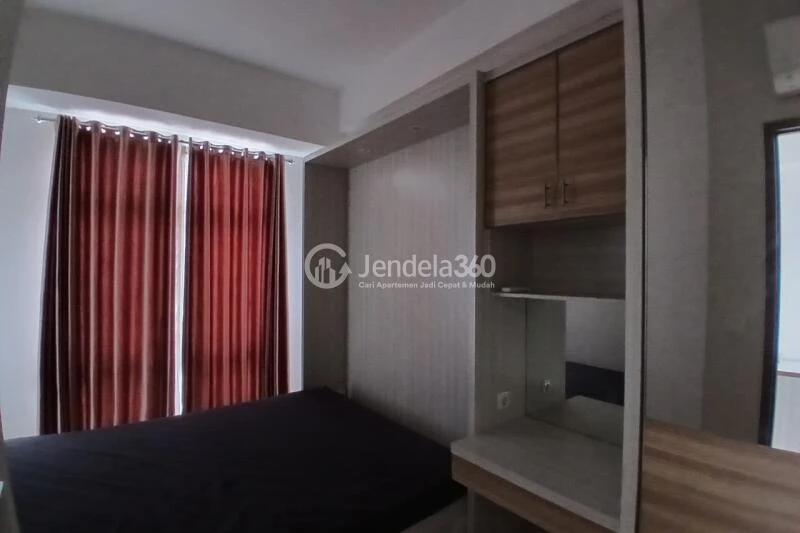 Bedroom Flawless 1BR Apartment Low Floor with  View at Vasanta Innopark Apartment