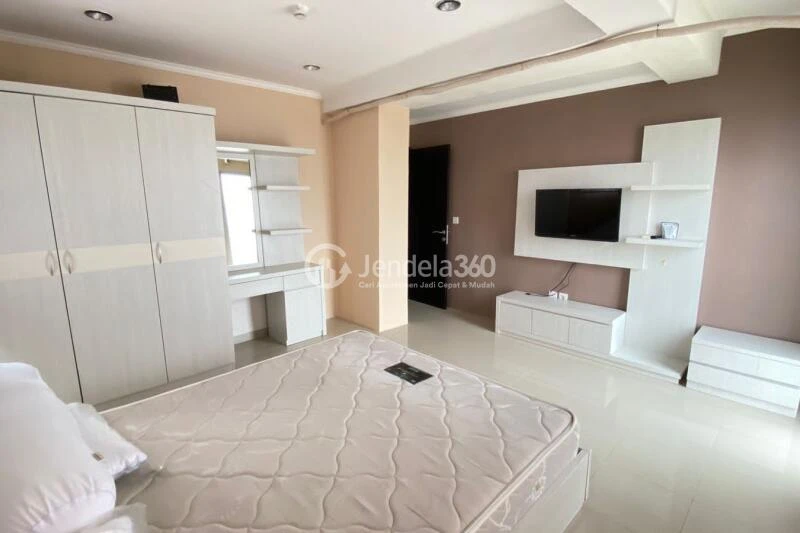 Bedroom 1 Relaxed 2BR Apartment Low Floor with  View at Park View condominium Depok