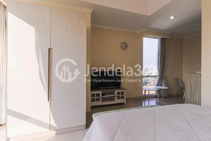 Bedroom Menteng Park 1BR View City