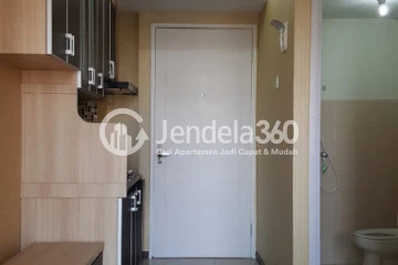 Bedroom Low Floor Studio Apartment with  View at Pakubuwono Terrace
