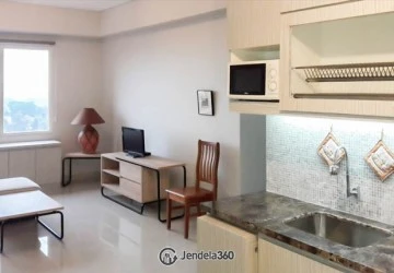 Living Room 2BR Apartment with City View (Selatan) View at Aspen Residence Apartment