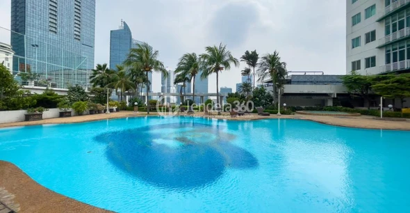 Swimming Pool - Ambassador 2 Apartment