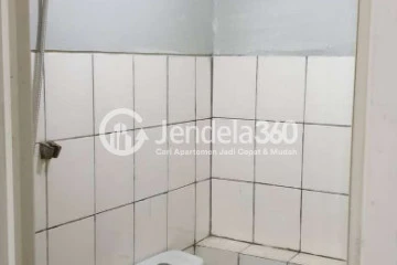 Bathroom Stylish 2BR Apartment at Kalibata City Apartment Tower Damar