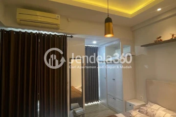 Bedroom Middle Floor Studio Apartment with City View at Taman Melati Sinduadi Apartment