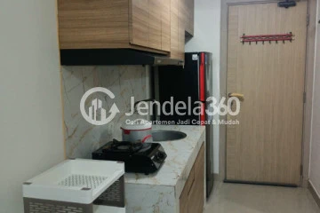 Kitchen Low Floor Studio Apartment with City View at Paradise Mansion Apartment