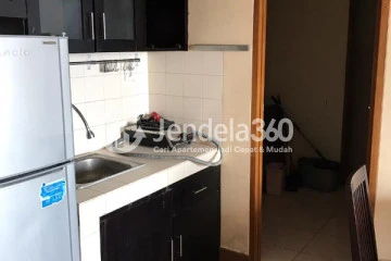 Kitchen 4BR Patria Park Apartment at Tower 1