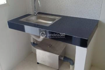 Bedroom Affordable Studio Apartment Low Floor with City View at Green Lake View Apartment
