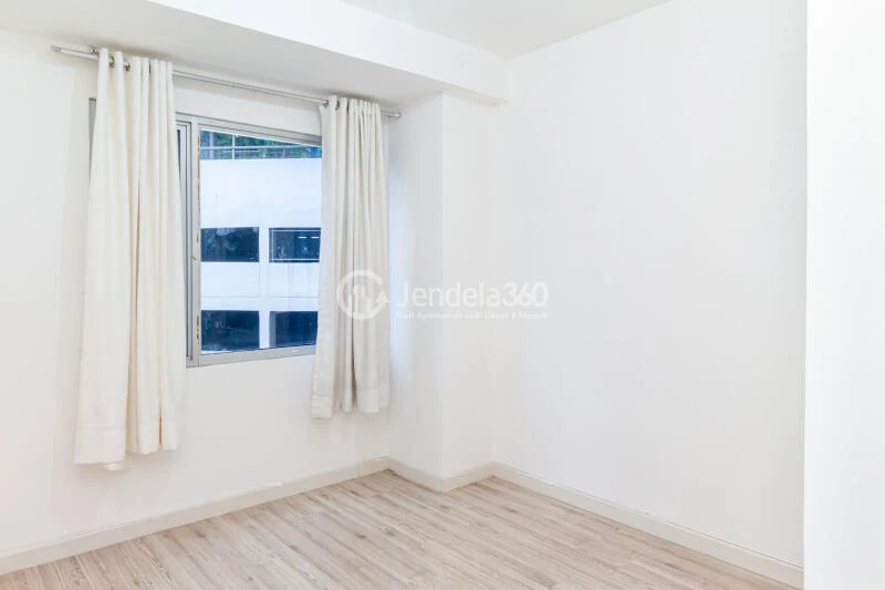 Bedroom 2 The 18Th Residence Taman Rasuna 2BR Semi Furnished