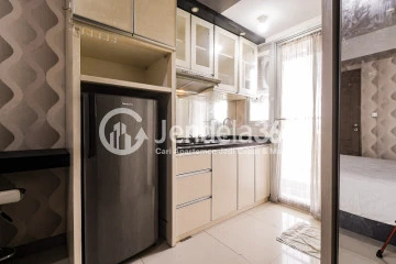 Kitchen Compact Studio Apartment with Relaxing Thematic Park at Bintaro Park View