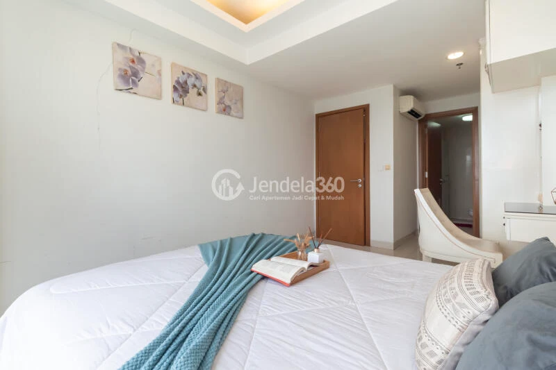 Bedroom High Floor 1BR Apartment with  View at The Mansion Kemayoran Jasmine