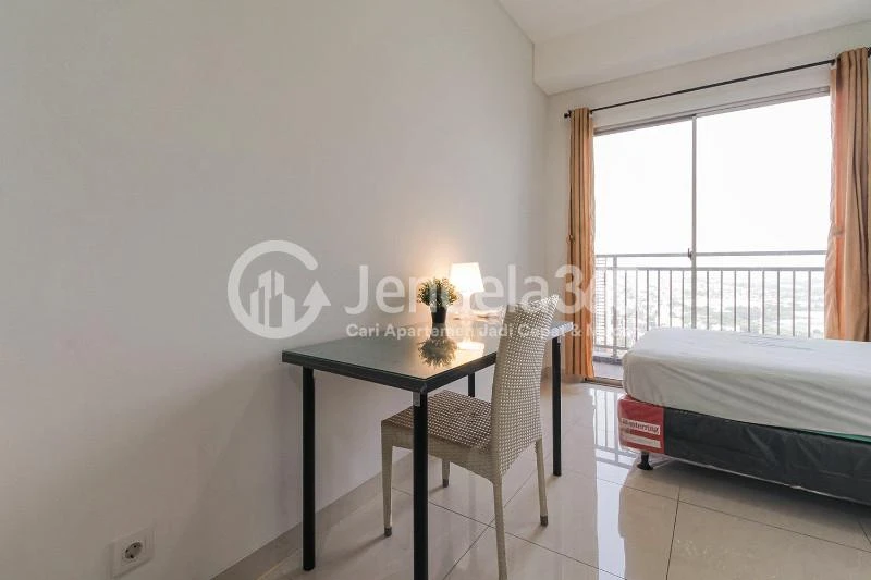 Bedroom High Floor Studio Apartment in An Exclusive Location, Alam Sutera, at Springwood Residence
