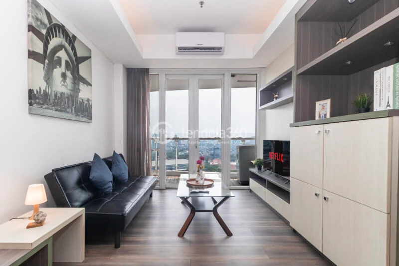 Living Room Royale SpringHill Residence 1BR View City