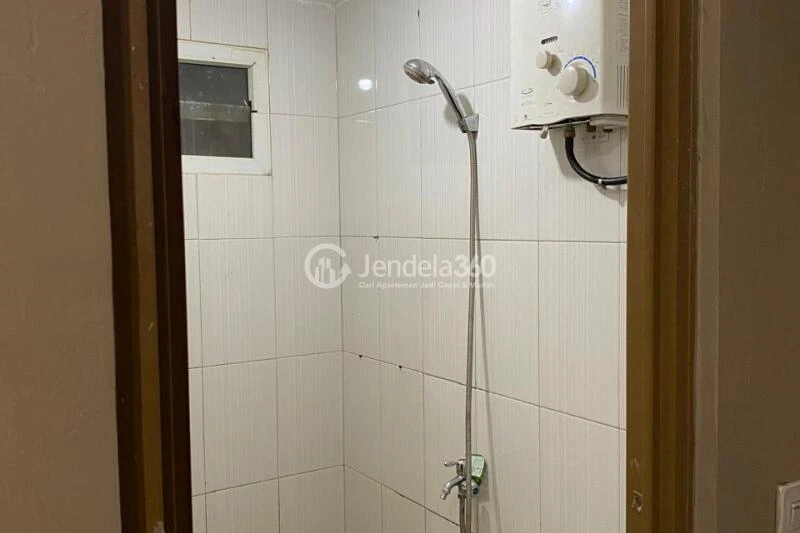 Bathroom Stylish 2BR Apartment at Grand Centerpoint Apartment Low Floor