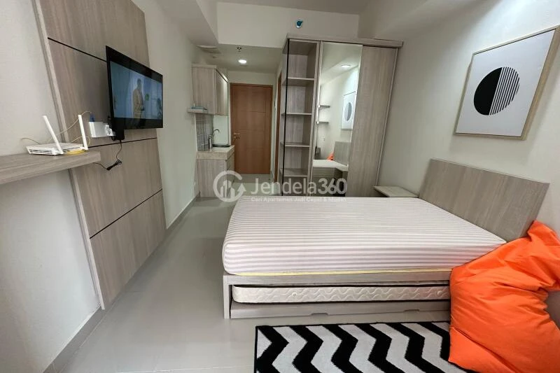 Bedroom Studio Apartment with City View at Evenciio Apartment