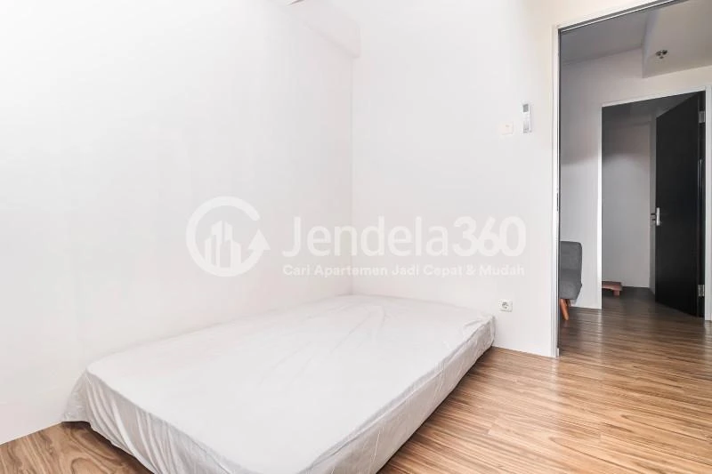 Bedroom 1 Middle Floor 2BR Apartment with City View at Pancoran Riverside Apartment