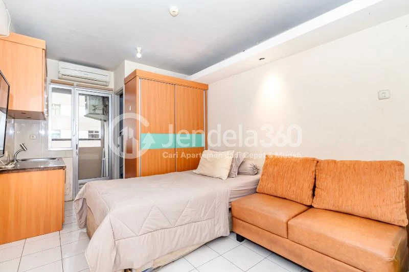 Bedroom Studio Kalibata City Apartment at Tower Borneo