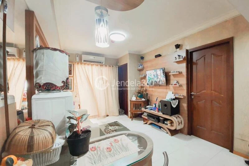 Living Room Lovely 2BR Apartment at Great Western Resort Tower Tower A