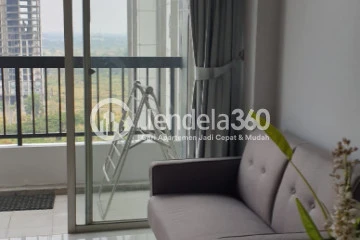 Living Room Middle Floor 2BR Apartment with City View at Silkwood Residence