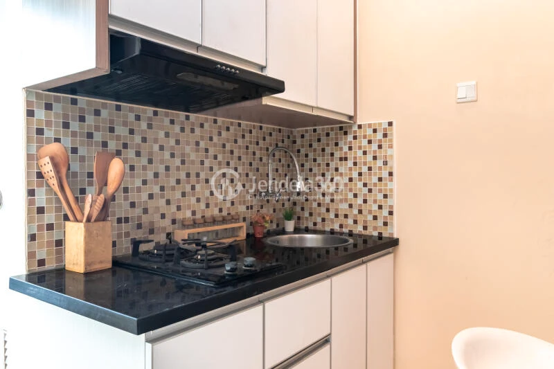 Kitchen Puri Park View Apartment 2BR Fully Furnished